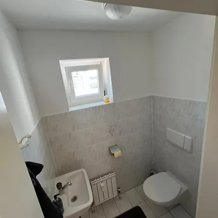 Modern In A Location And Free Parking Apartman *