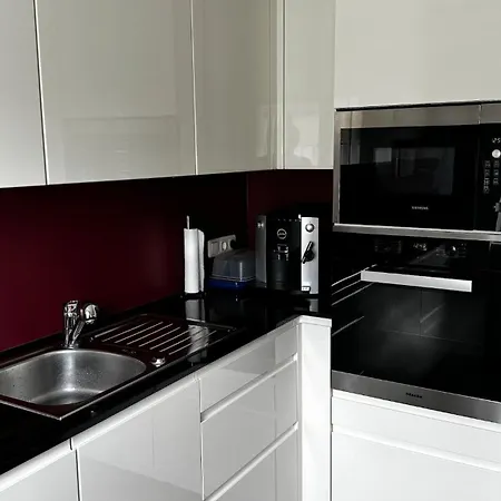 Apartman Modern In A Location And Free Parking